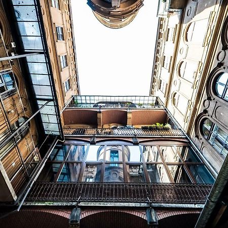 Bpr Vintage Garden Apartment With Terrace & Sauna Budapest Exteriör bild