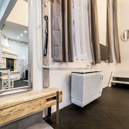 Bpr Vintage Garden Apartment With Terrace & Sauna Budapest Exteriör bild
