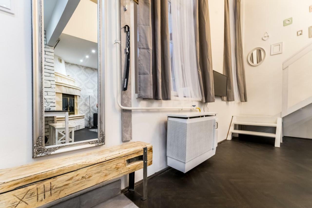Bpr Vintage Garden Apartment With Terrace & Sauna Budapest Exteriör bild