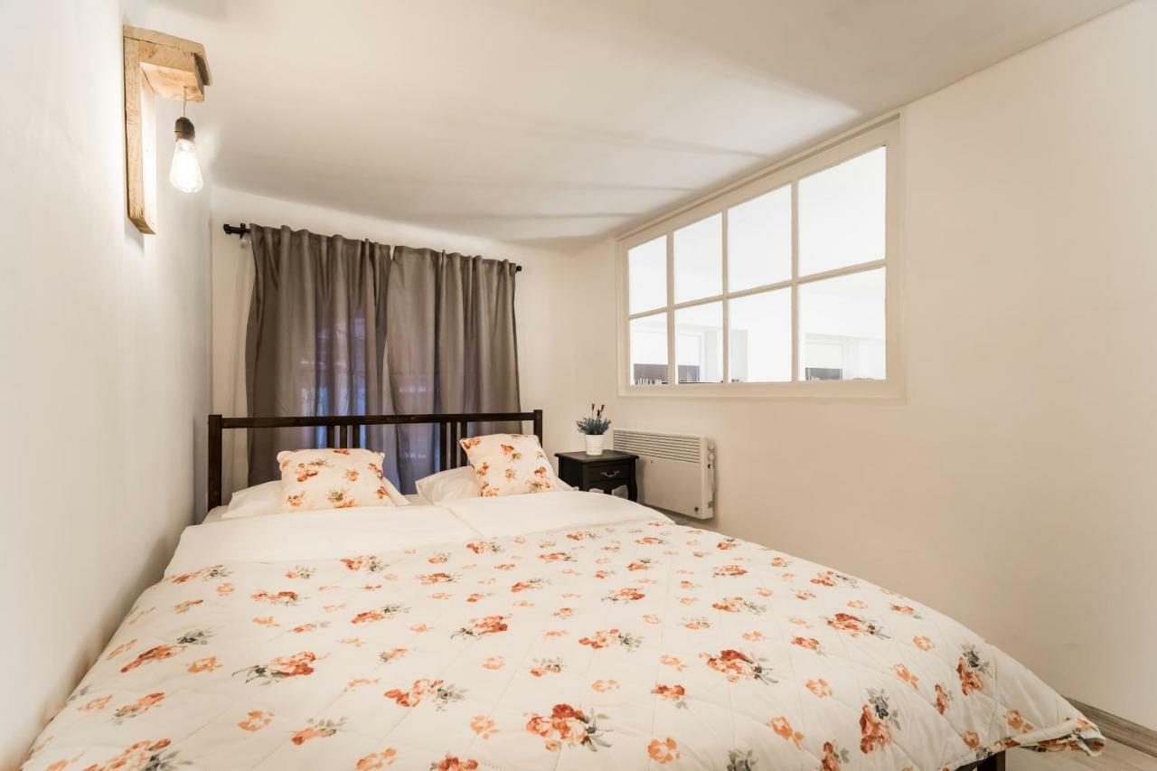 Bpr Vintage Garden Apartment With Terrace & Sauna Budapest Exteriör bild