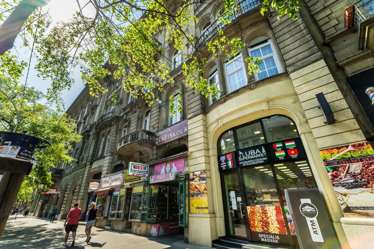 Bpr Vintage Garden Apartment With Terrace & Sauna Budapest Exteriör bild