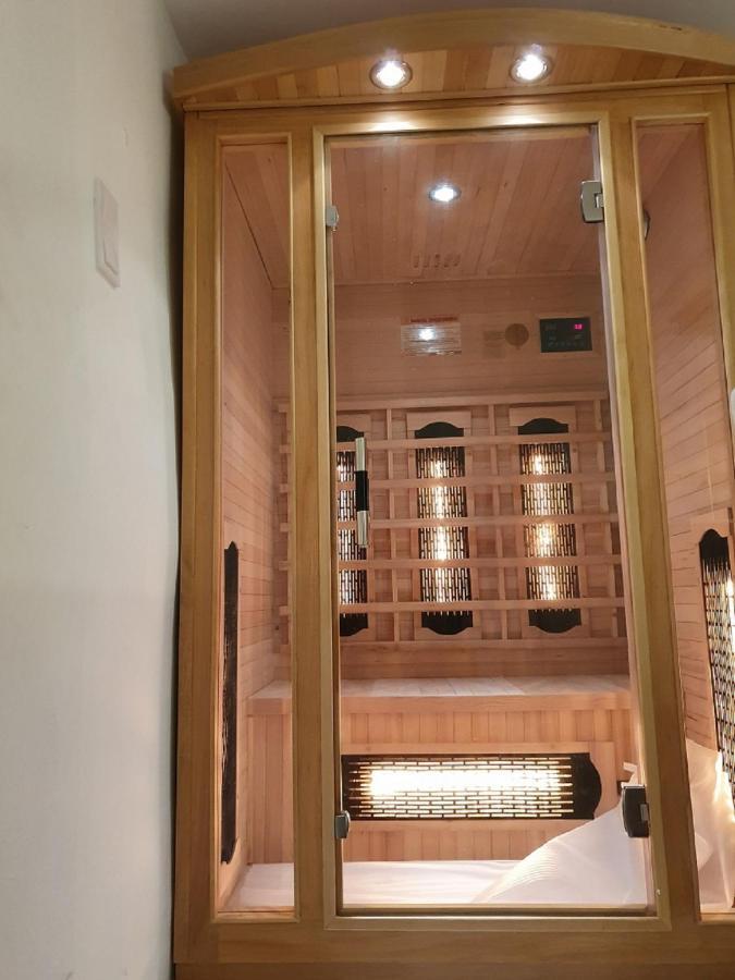 Bpr Vintage Garden Apartment With Terrace & Sauna Budapest Exteriör bild